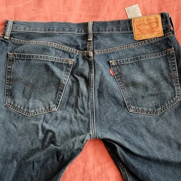 Levi's 527 Jeans - Picture 2 of 5